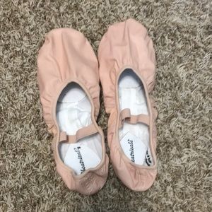 Brand New! Leather split soul ballet shoes!